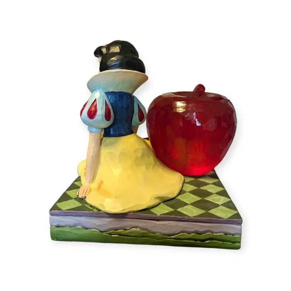 New In Box Disney Traditions Jim Shore Snow White A Tempting Offer Figurine - Picture 7 of 10